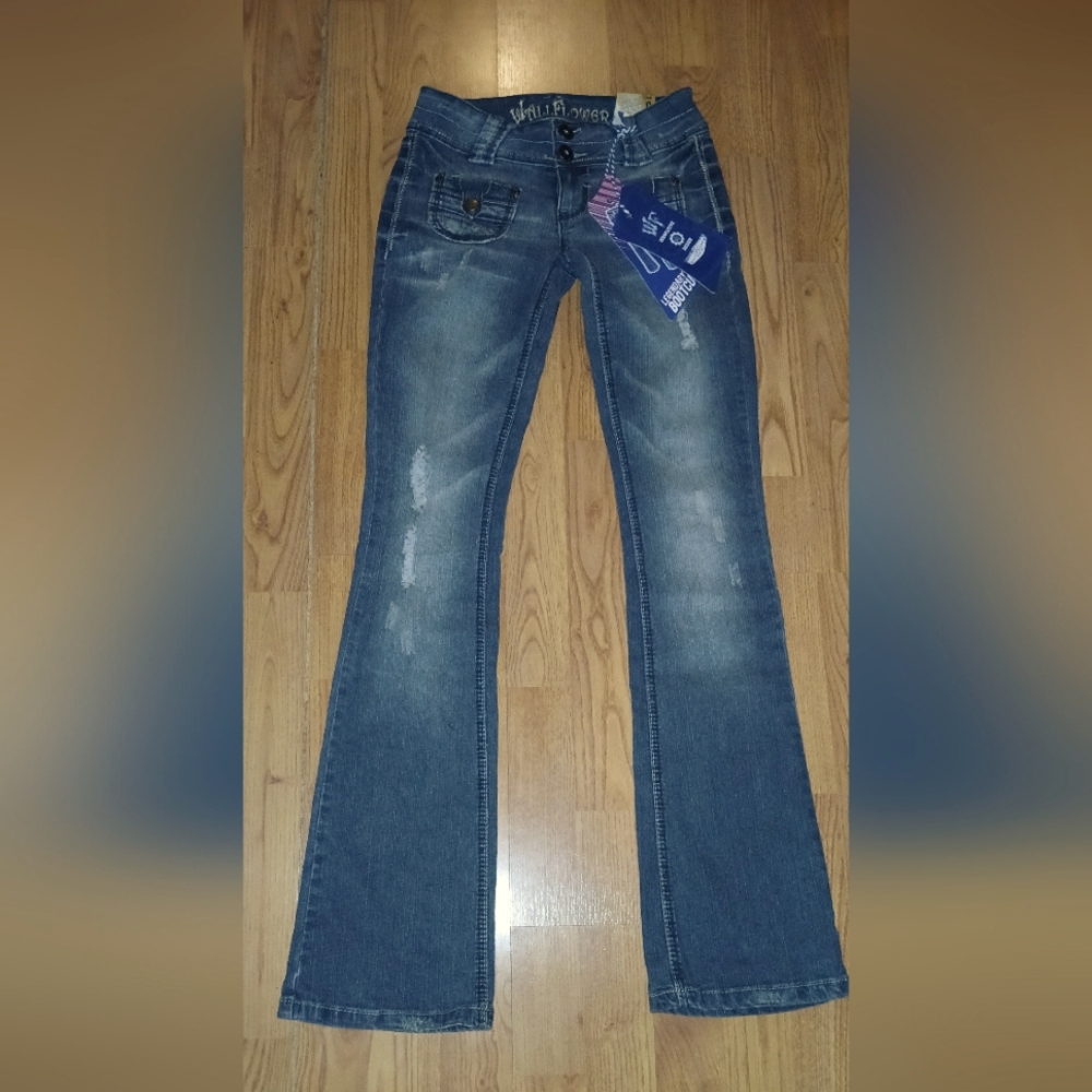 NWT CUTE Vintage Wallflower Legendary Bootcut JEANS OG! size 0